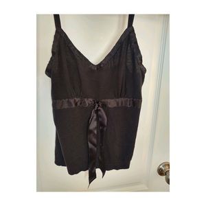 Sweater-knit tank with Satin ribbon details